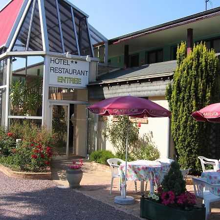 Hotel Les Deux Sapins Cailly-sur-Eure Eksteriør bilde