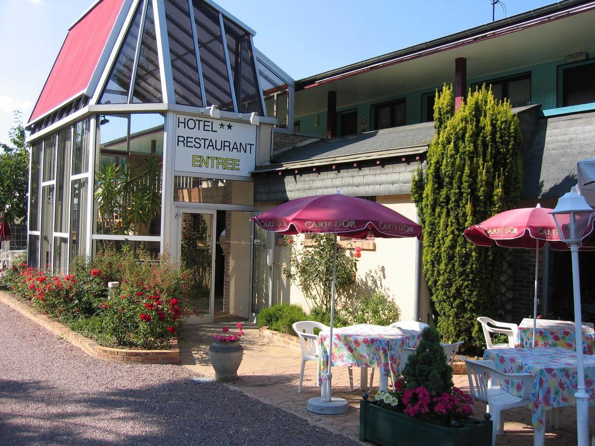 Hotel Les Deux Sapins Cailly-sur-Eure Eksteriør bilde
